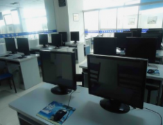学电脑哪里好，南京学电脑的技校有哪些？